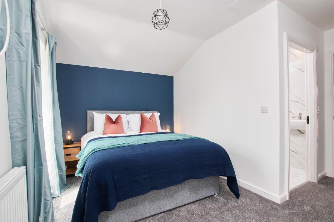 Villa Fabulous 5 Bed House W Parking Manchester Exterior foto